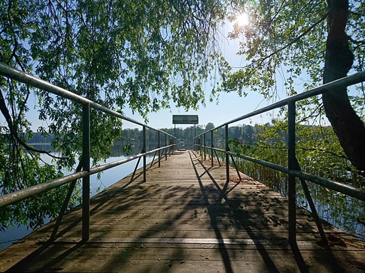 Waldschenke Stendenitz Uebernachten Im Wald Am See Neuruppin Esterno foto